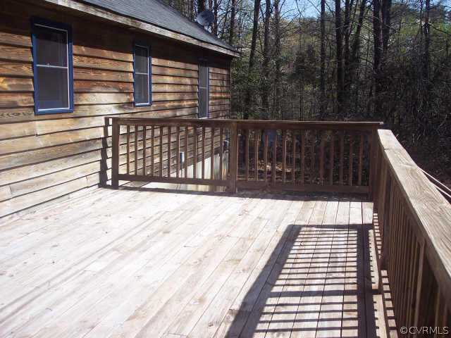 16150 Hopeful Church Road Bumpass, VA 23024 - Photo 6 of 10 a view of a balcony with a door