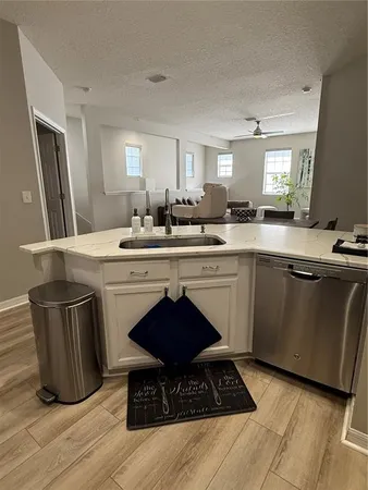 $2,600 | 9410 Georgian Park Lane, Unit 110, Tampa, FL 33626