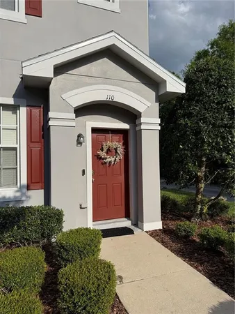 $2,600 | 9410 Georgian Park Lane, Unit 110, Tampa, FL 33626