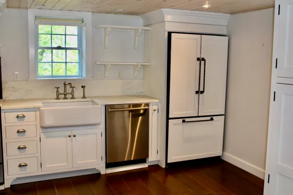 $2,800 | 7 High Street, Middlebury, VT 05753