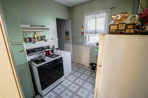 $375,000 | 337 Maria Avenue, St. Paul, MN 55106