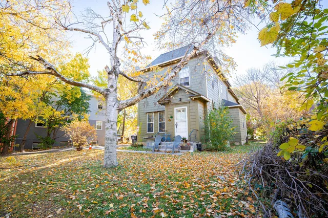 $390,000 | 337 Maria Avenue, St. Paul, MN 55106