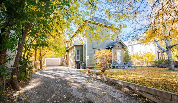 $375,000 | 337 Maria Avenue, St. Paul, MN 55106