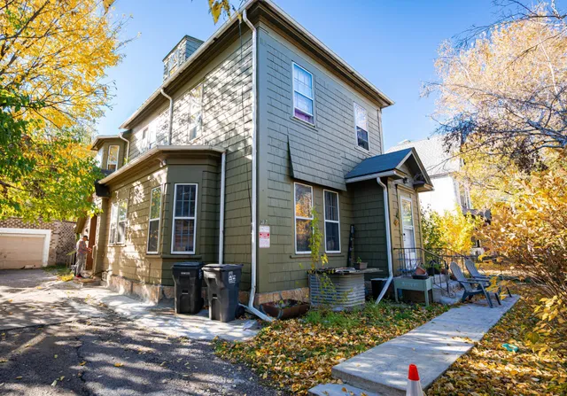 $390,000 | 337 Maria Avenue, St. Paul, MN 55106