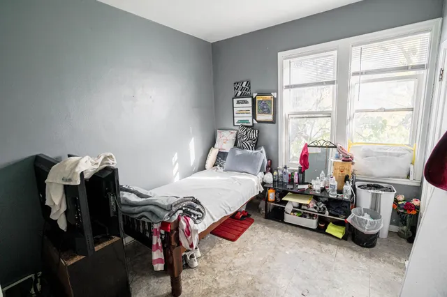 $390,000 | 337 Maria Avenue, St. Paul, MN 55106