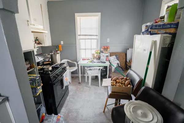 $375,000 | 337 Maria Avenue, St. Paul, MN 55106