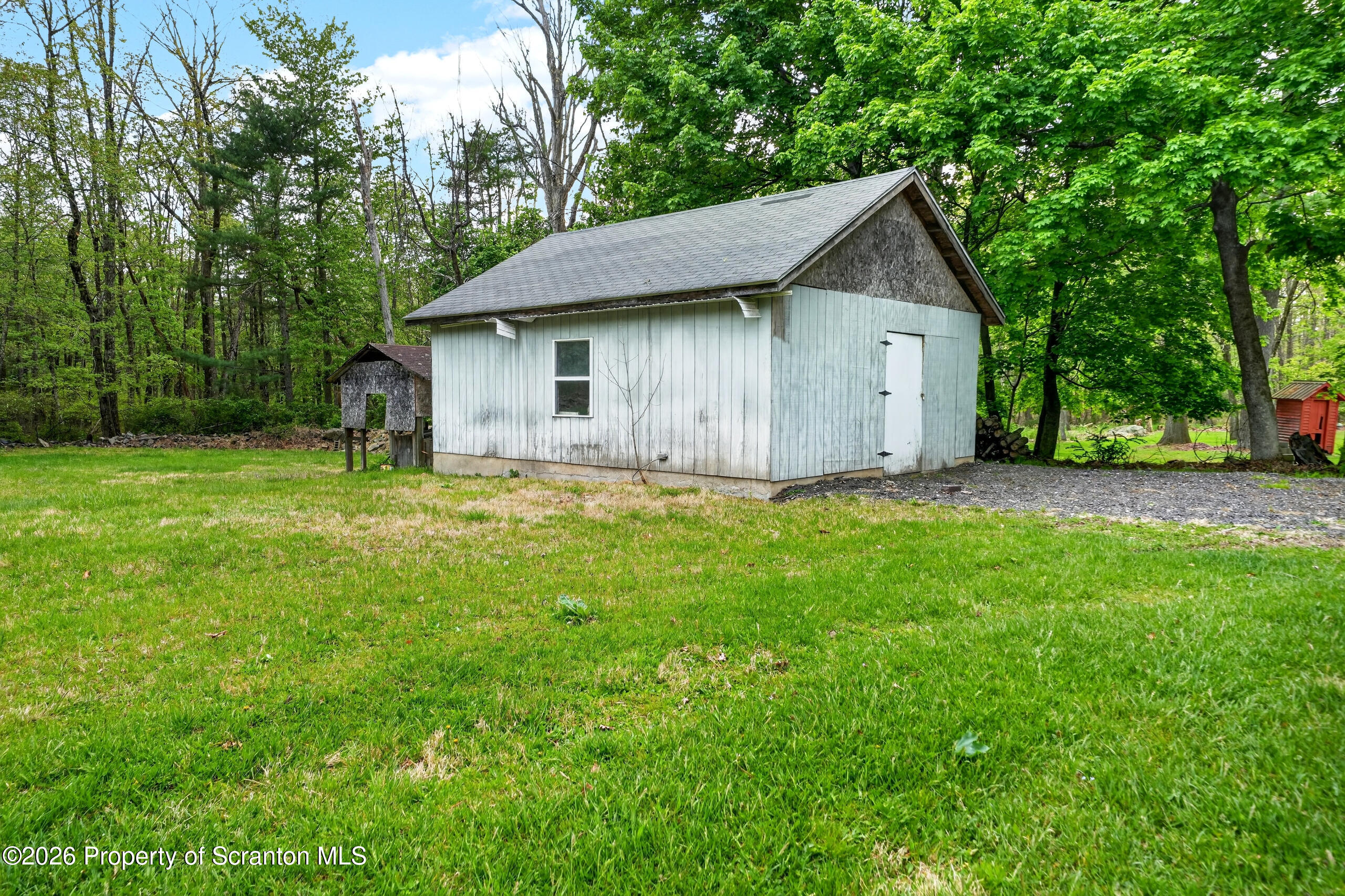 1206 Cherry Lane Road East Stroudsburg, PA 18301 - Photo 10 of 64 045_DSC05200