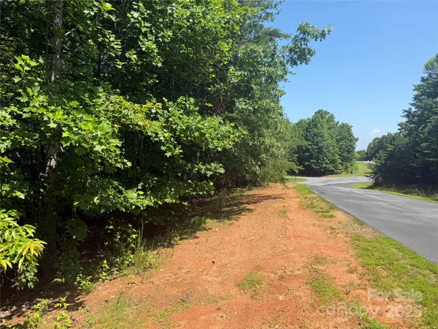 $29,900 | 0 Cres Ridge Lane, Unit 373, Nebo, NC 28761