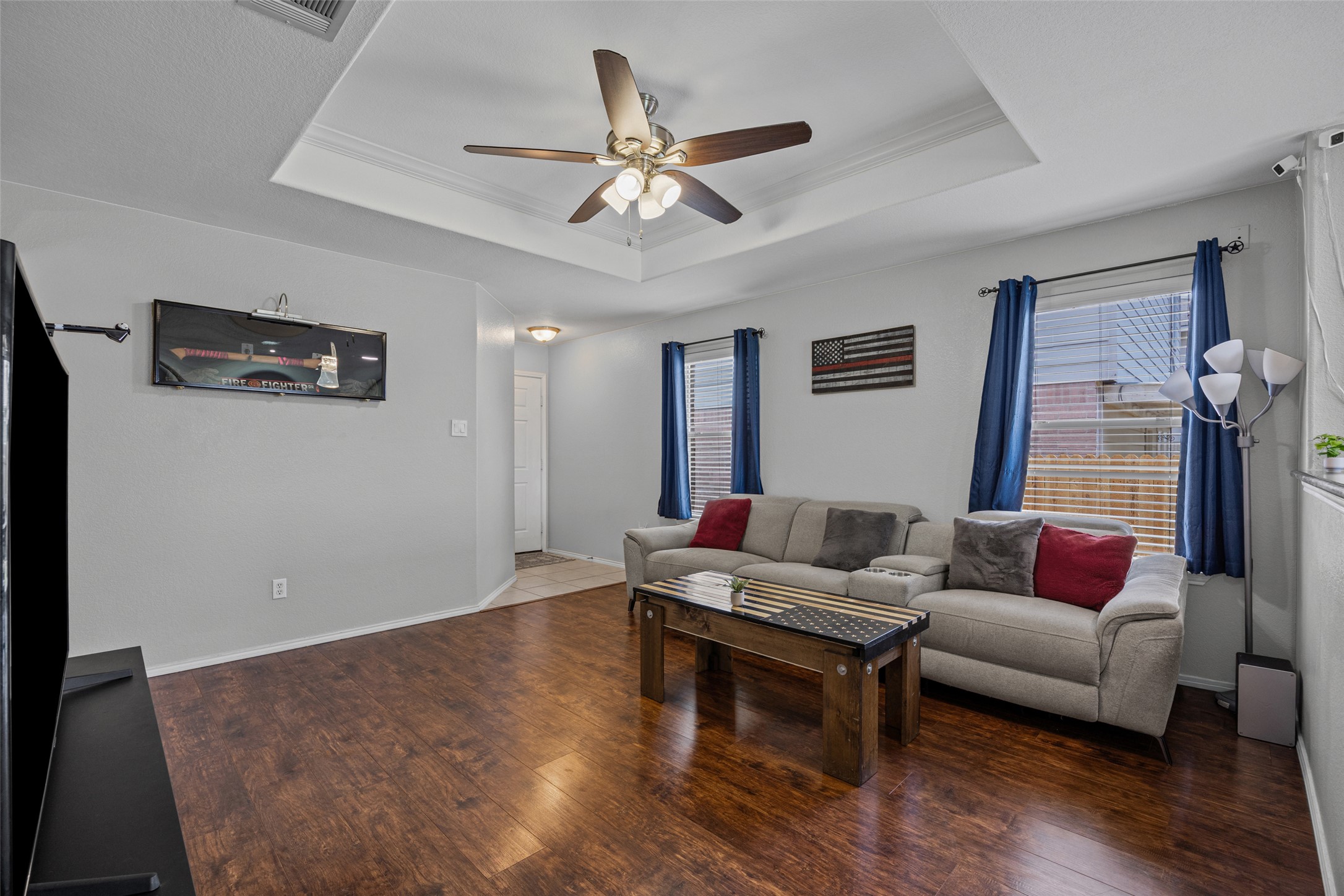 13501 Lismore Lane Pflugerville, TX 78660 - Photo 4 of 28 View of front area