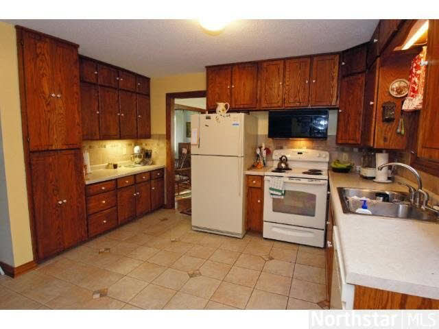 370 County Rd U River Falls, WI 54022 - Photo 3 of 17 Gallery Image 3