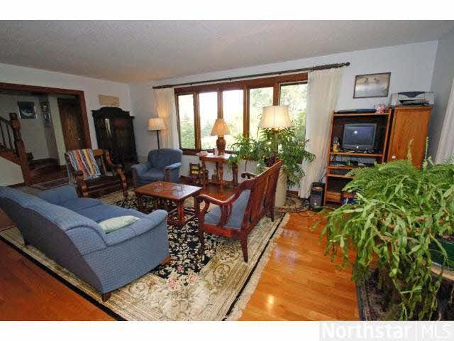 370 County Rd U River Falls, WI 54022 - Photo 6 of 17 Gallery Image 6
