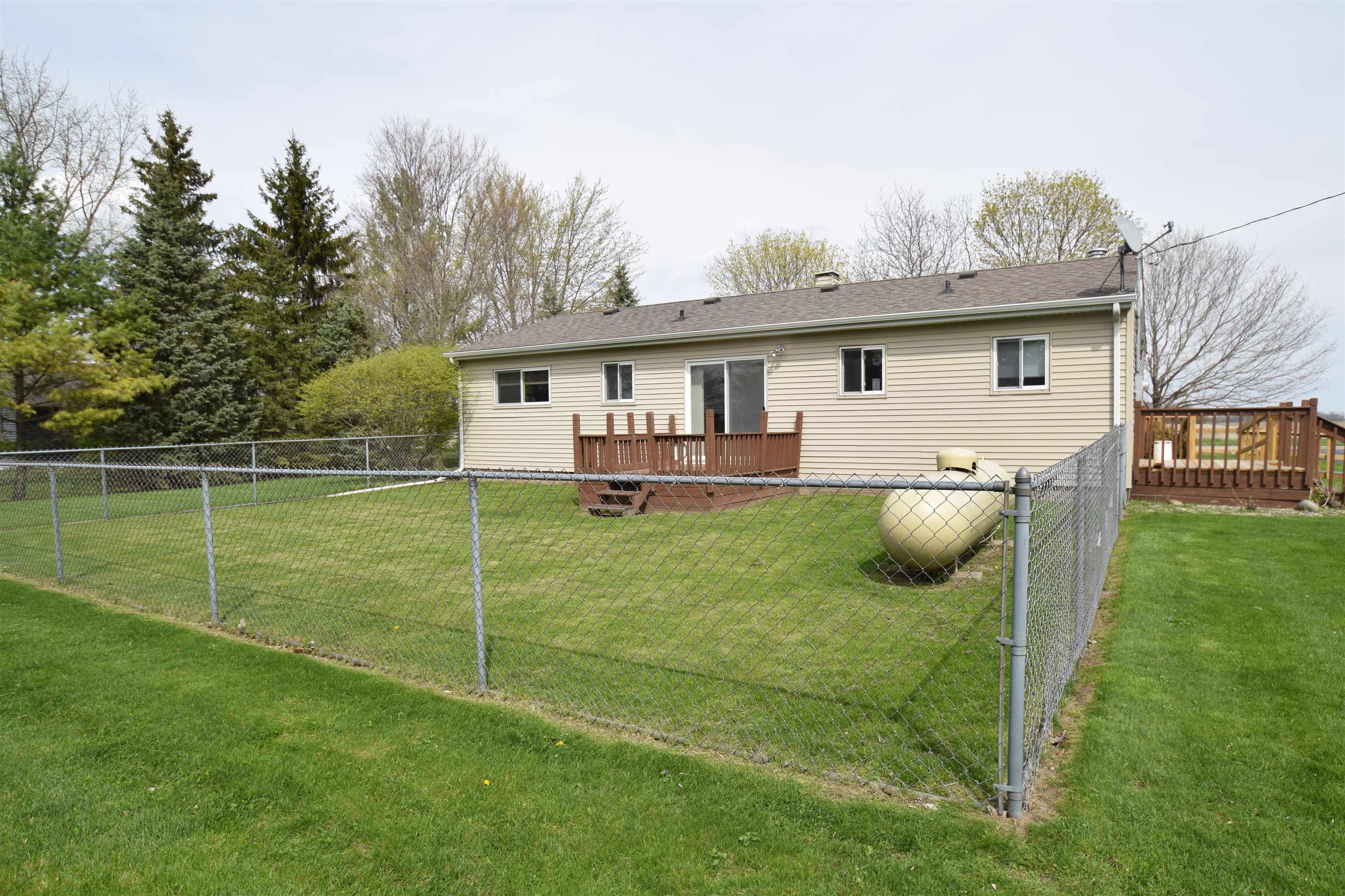 5666 11 Mile Road Freeland, MI 48623 - Photo 18 of 23