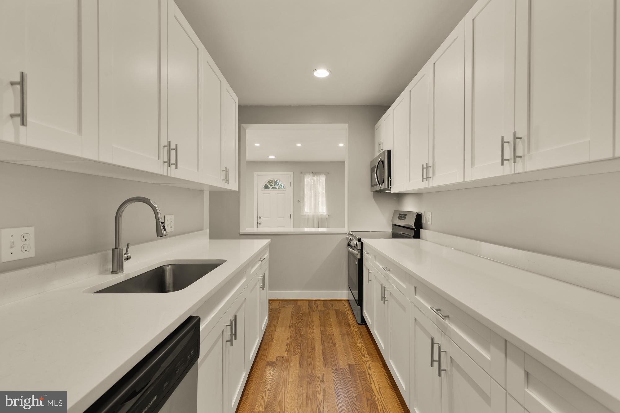 1710 37th Street Northwest Washington, DC 20007 - Photo 19 of 31