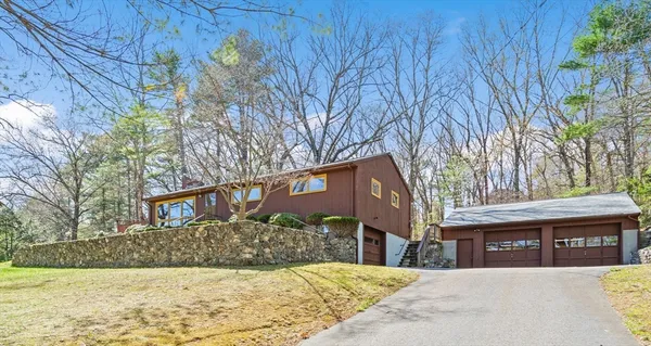 $525,000 | 38 Collins Road, Northborough, MA 01532