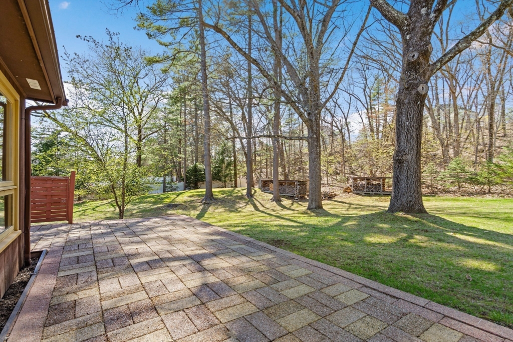 38 Collins Road Northborough, MA 01532 - Photo 34 of 42