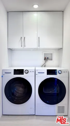 a view of a washer and dryer