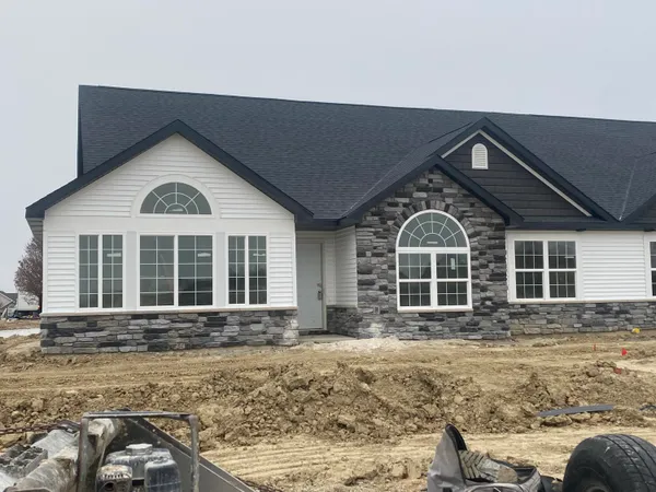 $364,573 | 5436 Fountain Drive, Crown Point, IN 46307