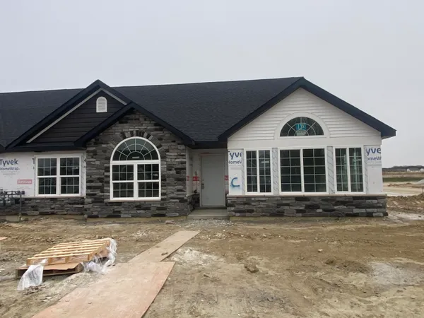 $364,573 | 5436 Fountain Drive, Crown Point, IN 46307