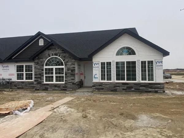 $364,573 | 5436 Fountain Drive, Crown Point, IN 46307