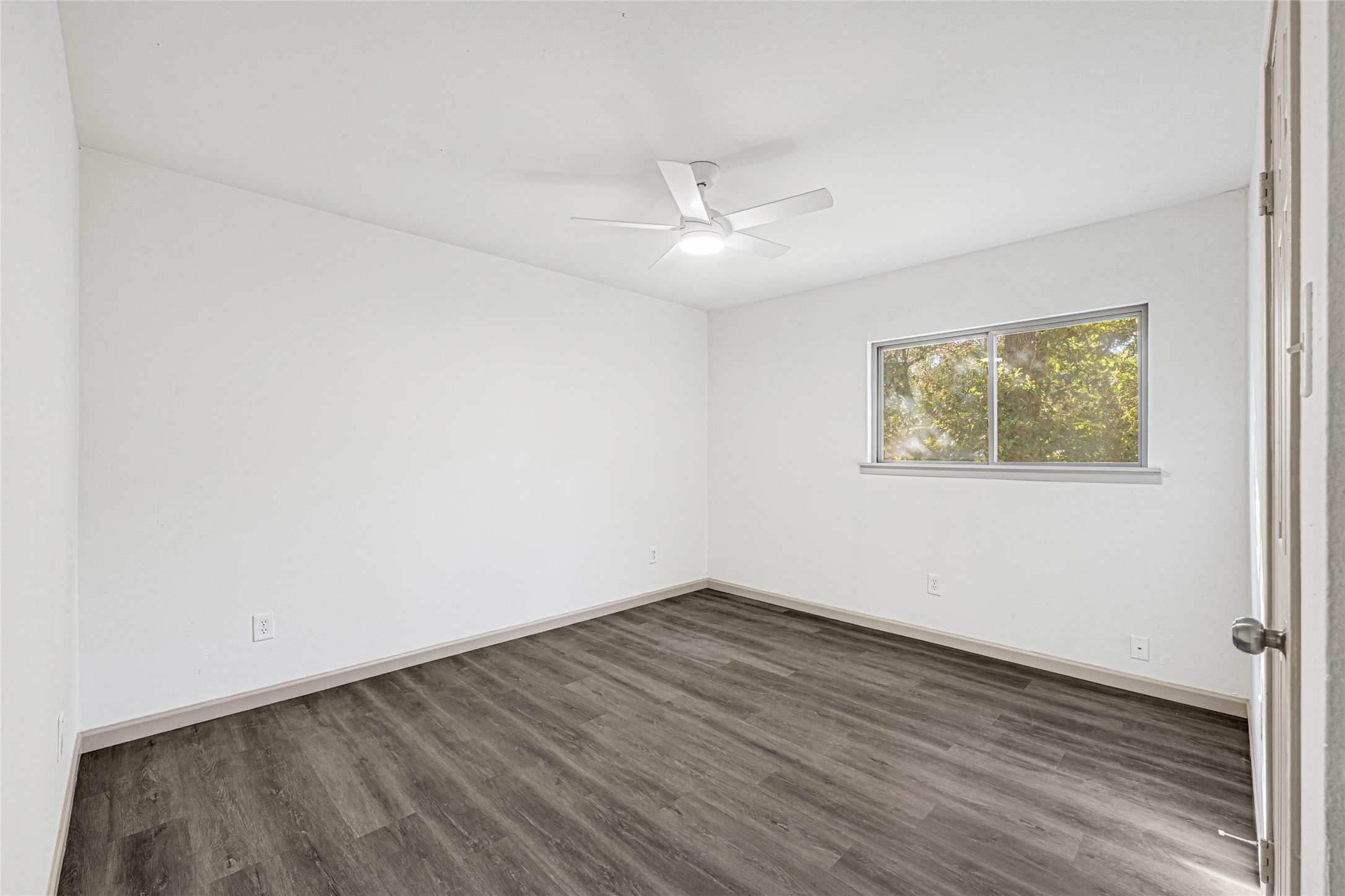 7 South Cypress Pine Drive The Woodlands, TX 77381 - Photo 17 of 19