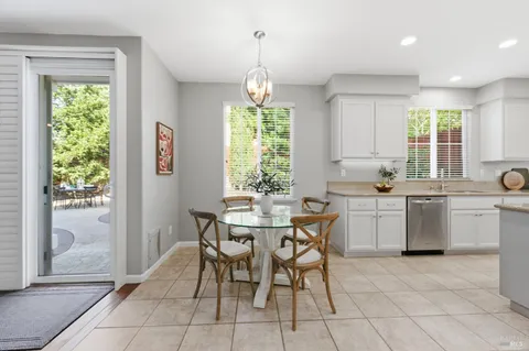 $1,498,000 | 960 Capitola Drive, Napa, CA 94559