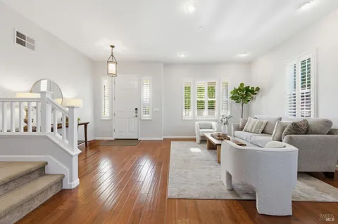 $1,498,000 | 960 Capitola Drive, Napa, CA 94559