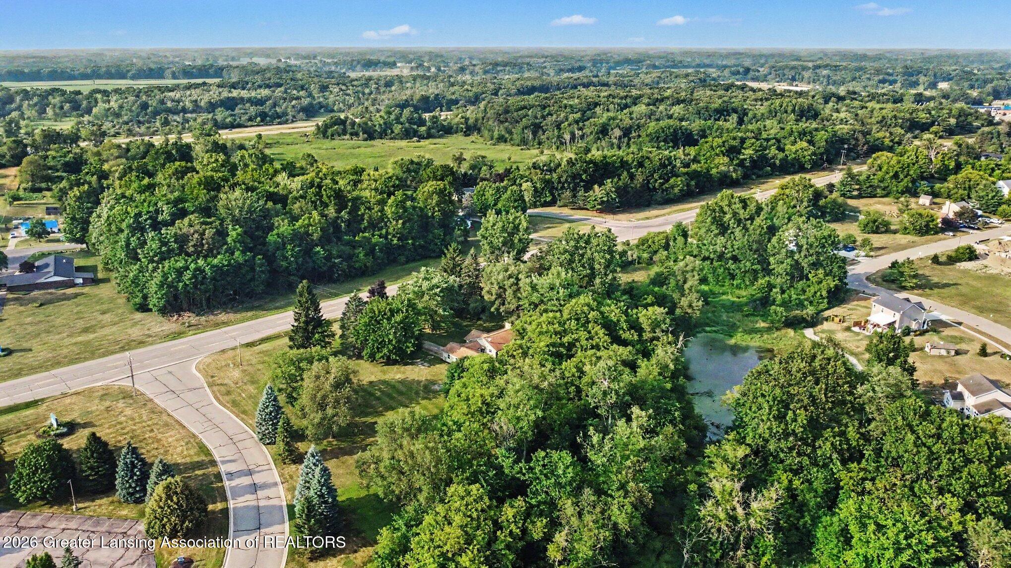 3725 Lansing Road Perry, MI 48872 - Photo 27 of 28 028_file_6402