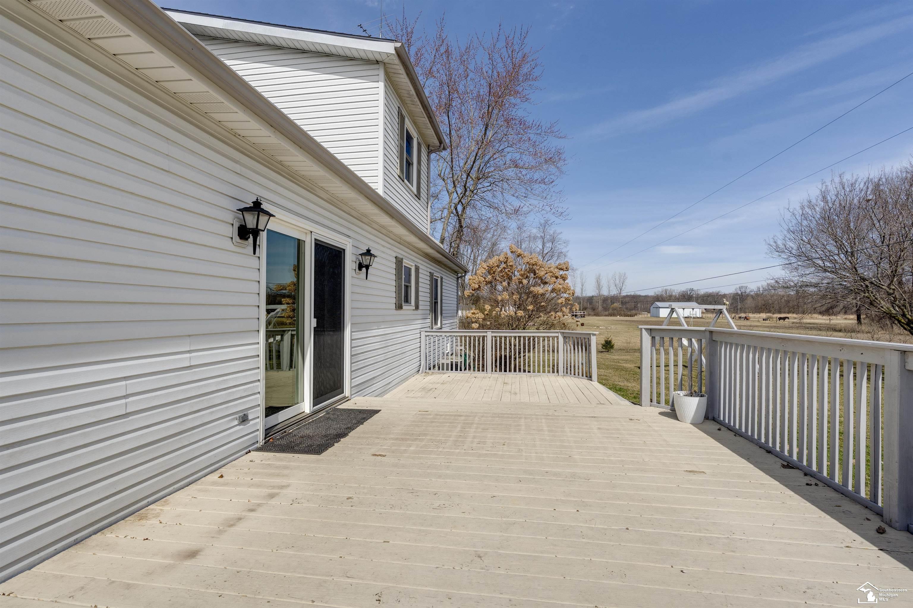12212 Secor Road Ida, MI 48140 - Photo 14 of 55