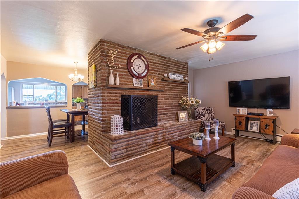 891 5 Pines Road North Huntingdon, PA 15642 - Photo 3 of 24 Gallery Image 3