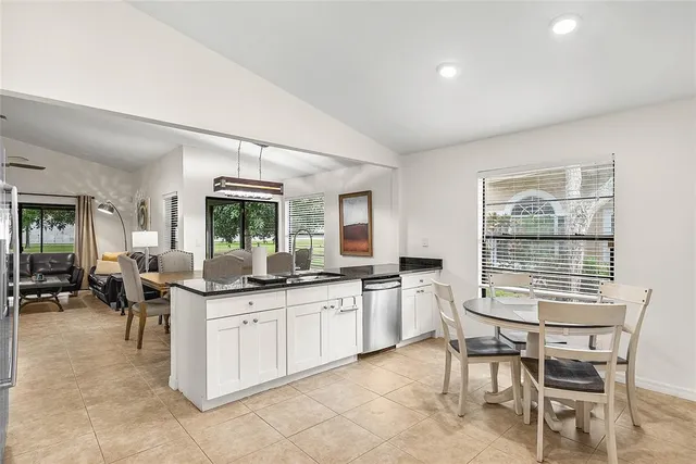 $3,250 | 8055 Burlington Court, Lake Worth, FL 33467