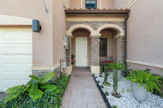 $560,000 | 3436 West 90th Street, Hialeah, FL 33018