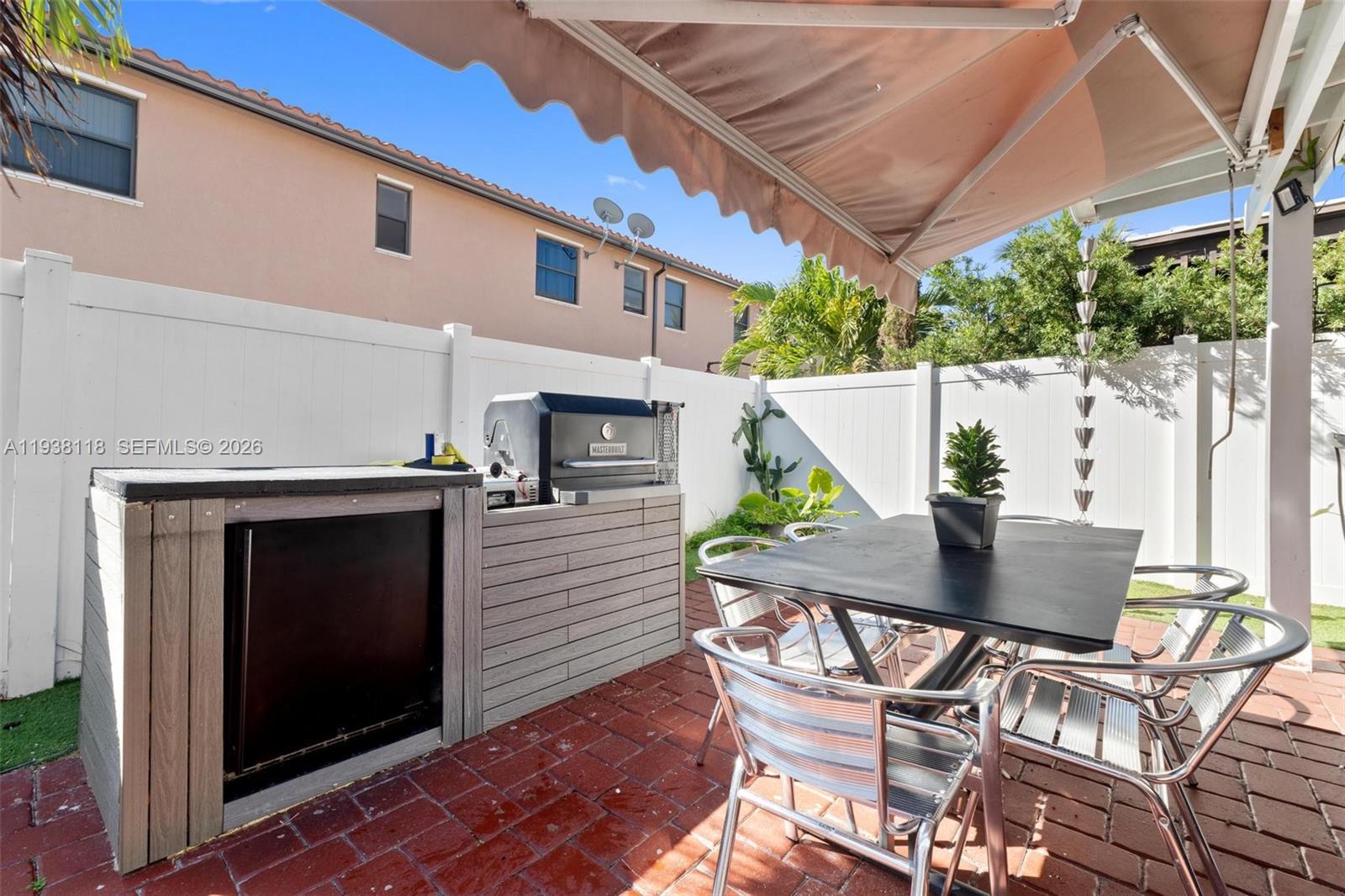 3436 West 90th Street Hialeah, FL 33018 - Photo 7 of 43