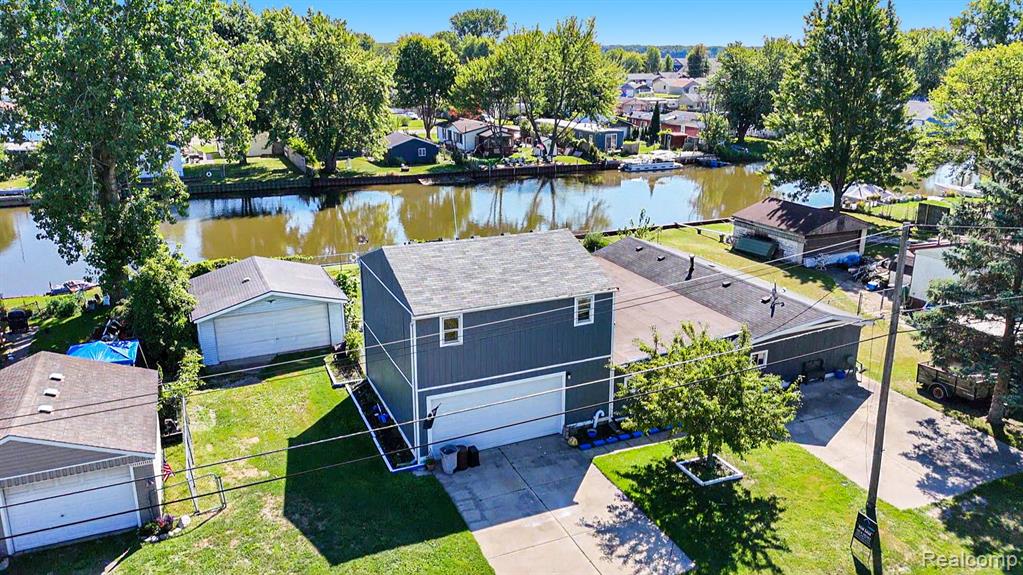 7434 Dyke Road Algonac, MI 48001 - Photo 3 of 23 Gallery Image 3