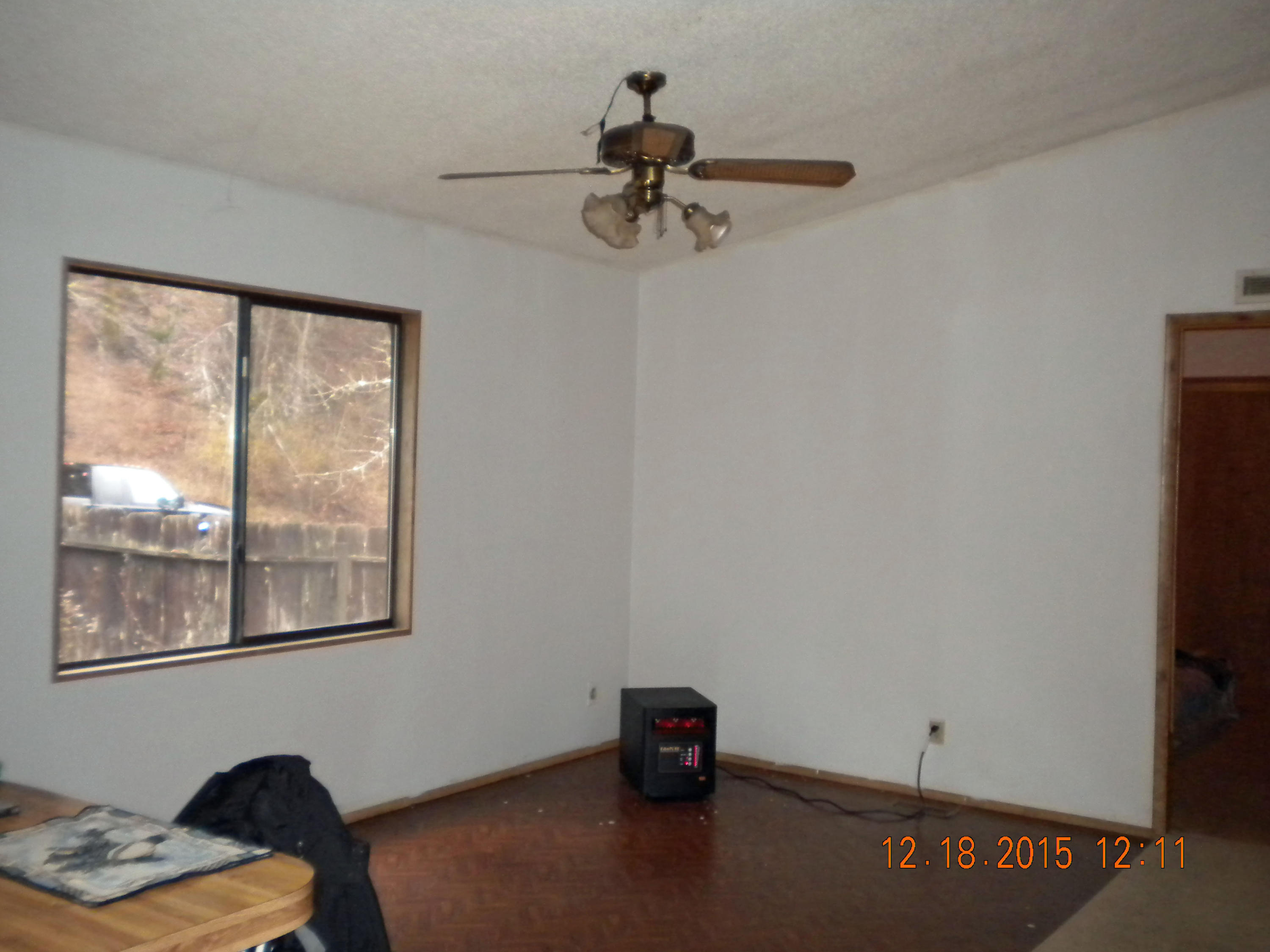 3210 B-Bar-K Road Douglas City, CA 96024 - Photo 3 of 5 Dining Rm