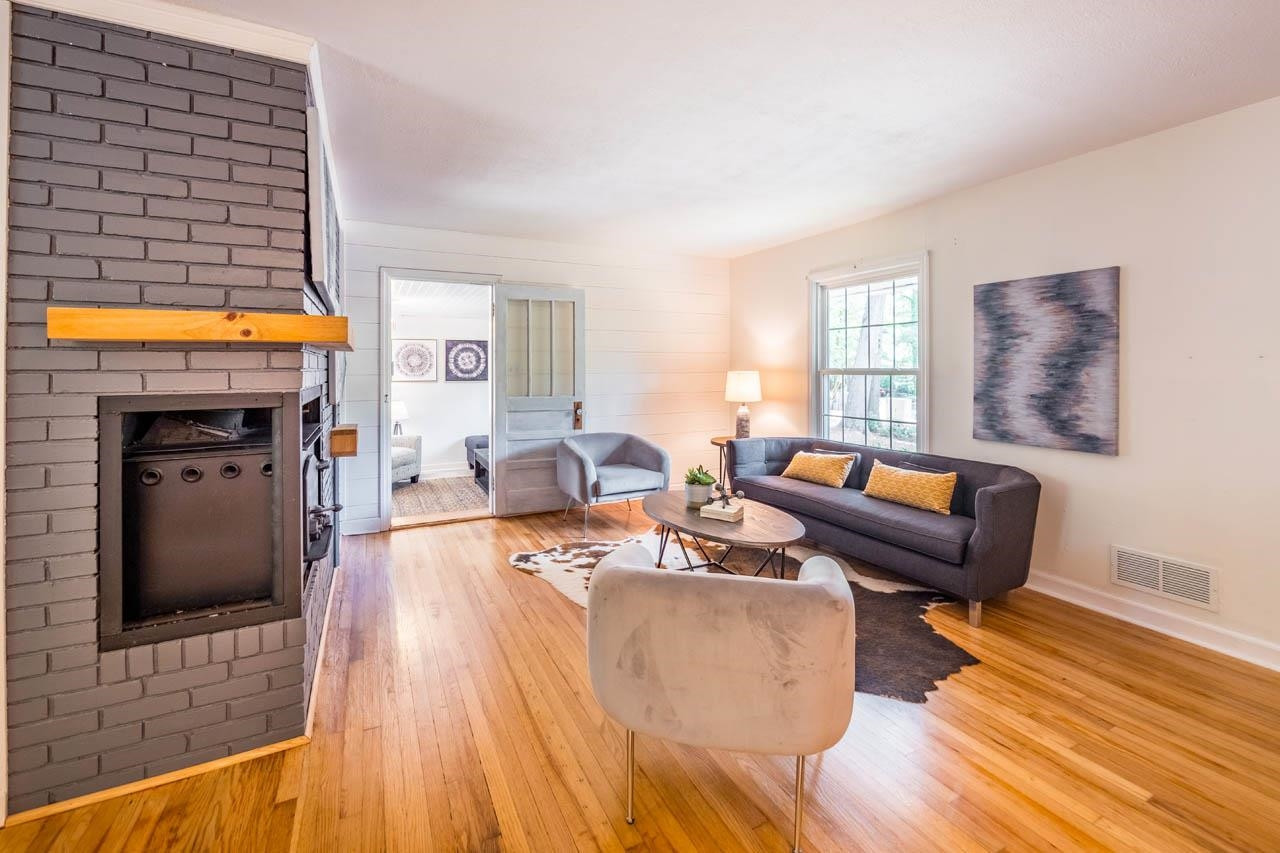 810 Brent Road Raleigh, NC 27606 - Photo 3 of 57 Photo 3
