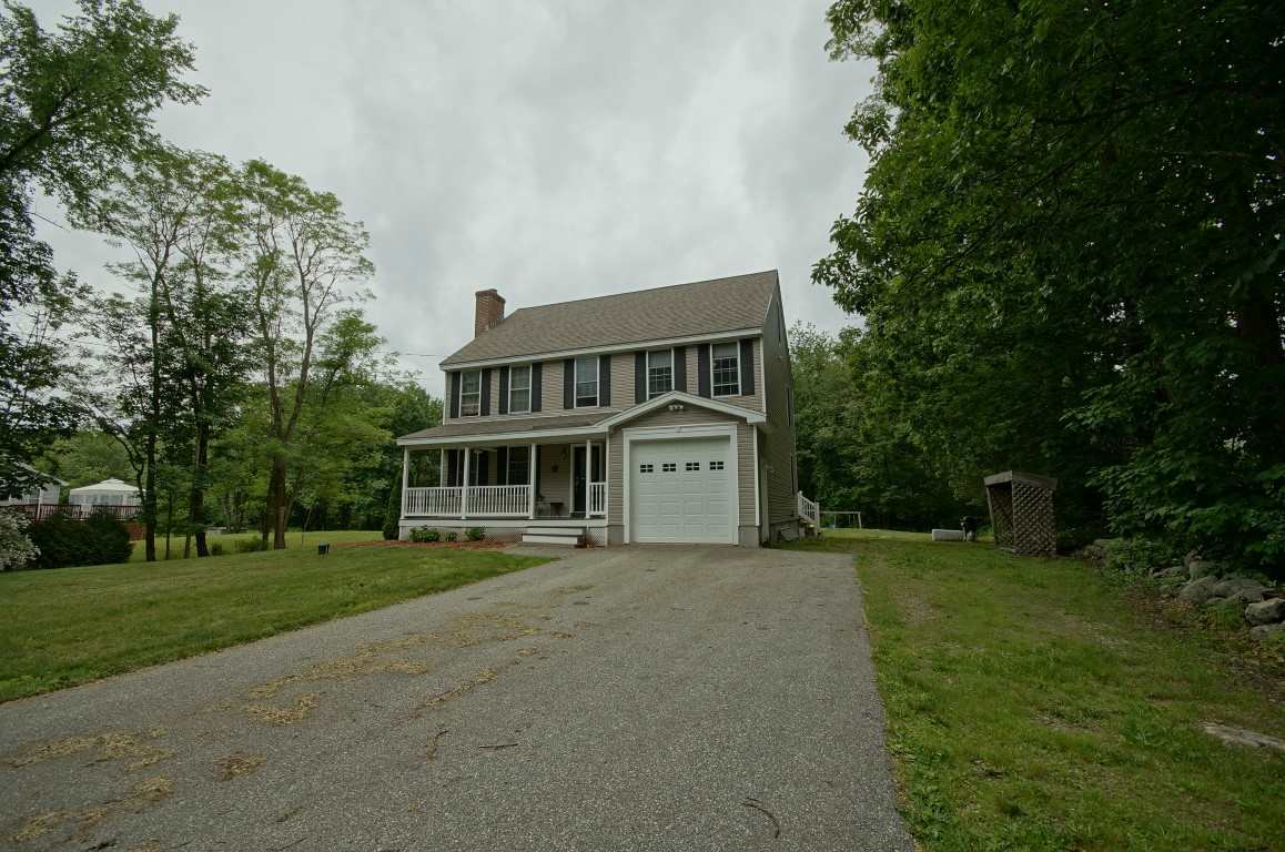 30 Damren Road Derry, NH 03038 - Photo 2 of 36