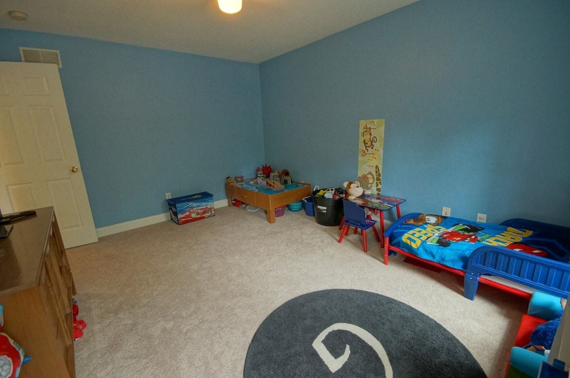 30 Damren Road Derry, NH 03038 - Photo 21 of 36