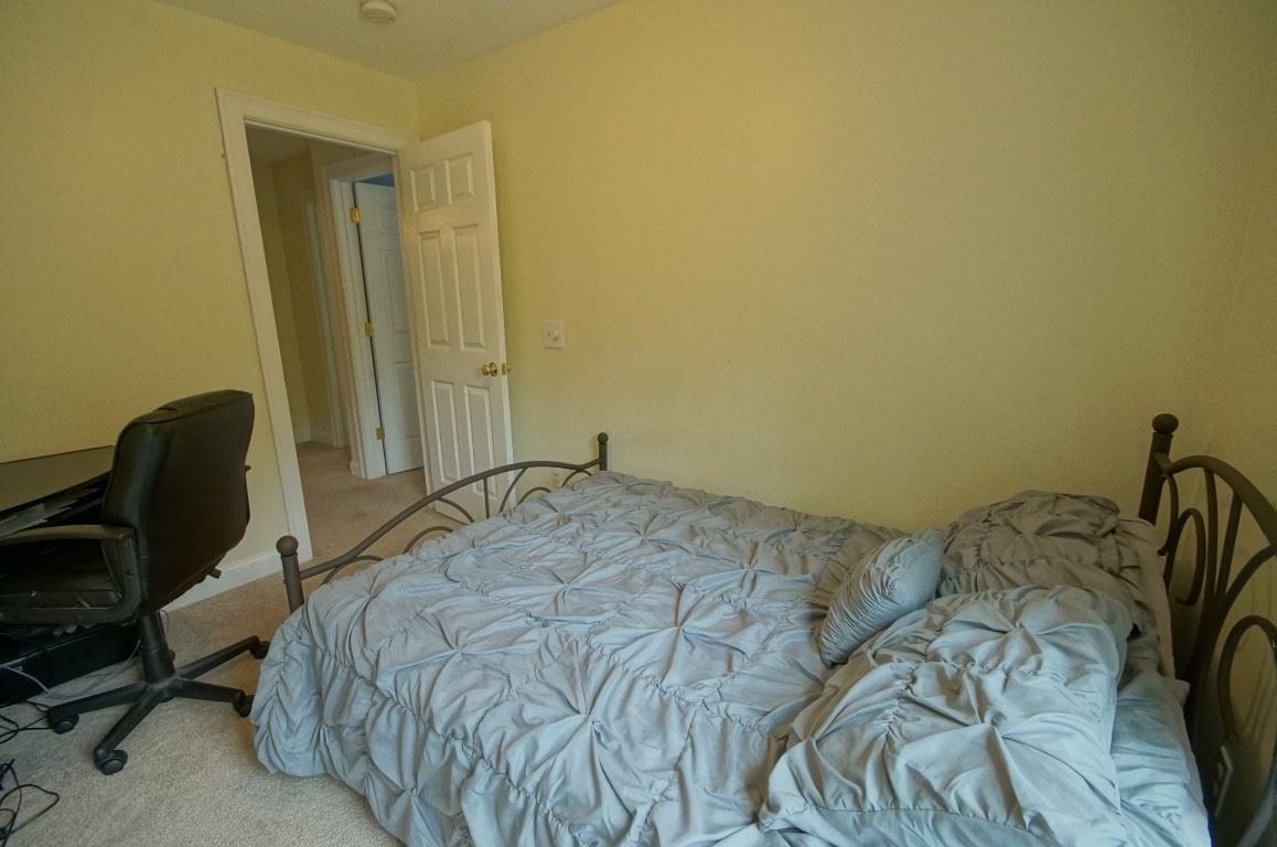 30 Damren Road Derry, NH 03038 - Photo 28 of 36