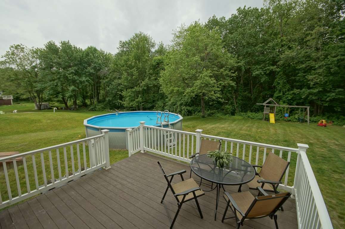 30 Damren Road Derry, NH 03038 - Photo 32 of 36