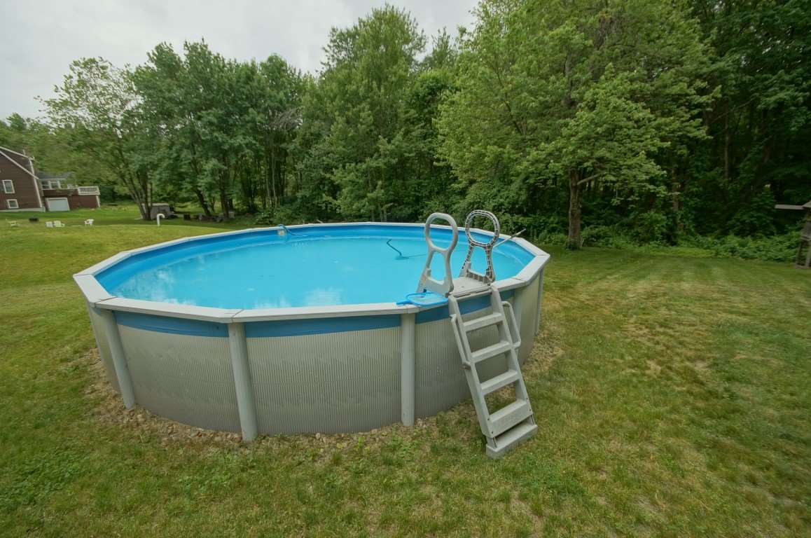 30 Damren Road Derry, NH 03038 - Photo 34 of 36