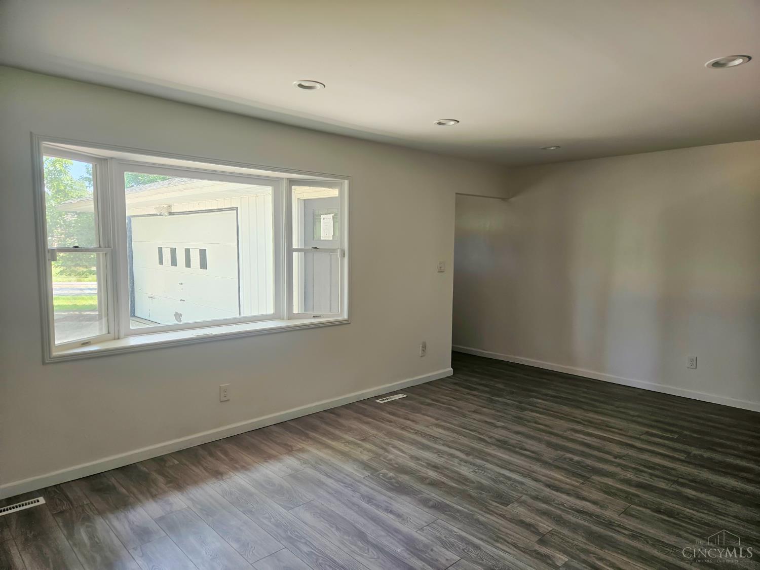 579 West Kemper Road Springdale, OH 45246 - Photo 6 of 18 Gallery Image 6