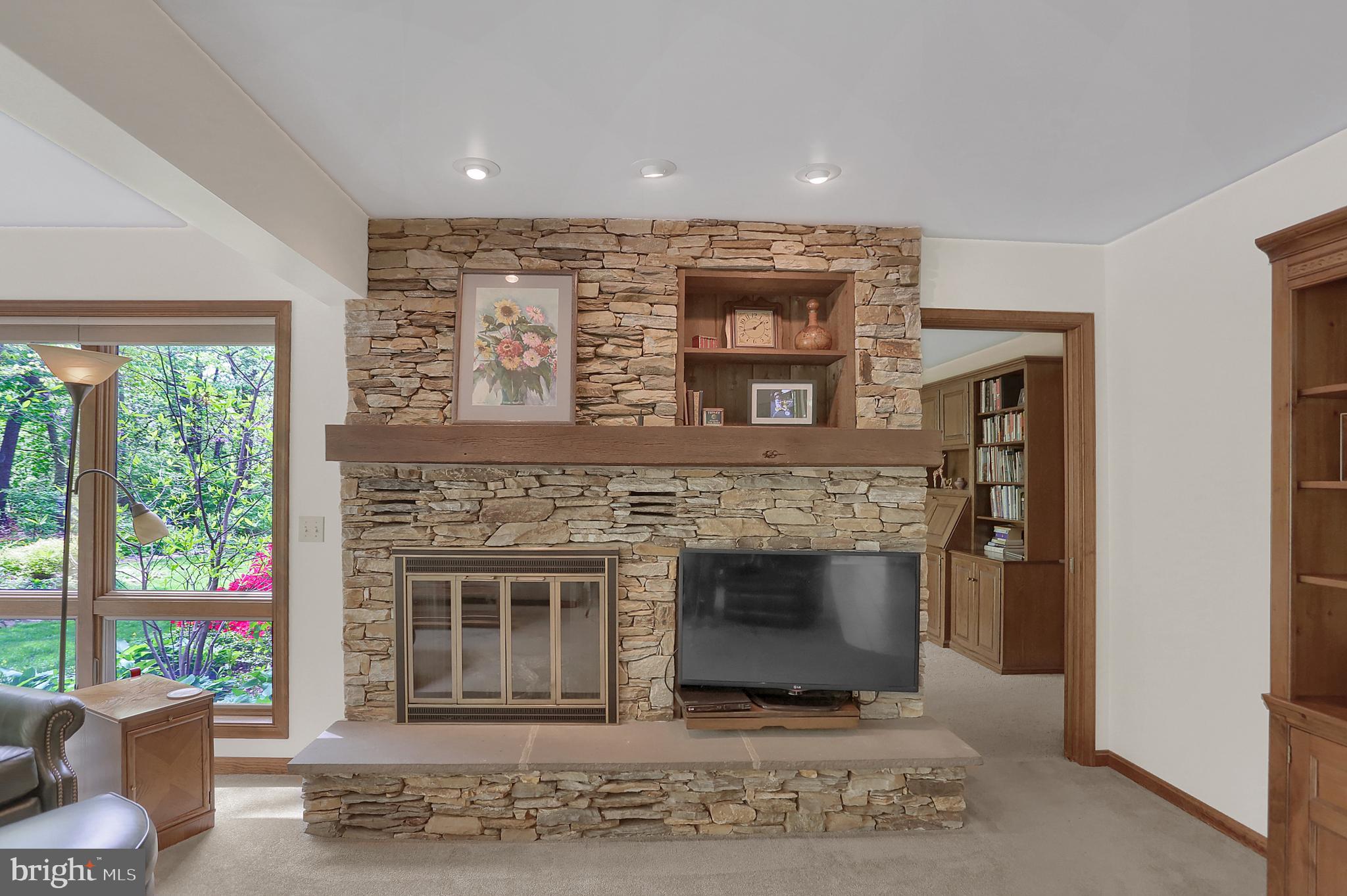 851 Valley Road Lancaster, PA 17601 - Photo 6 of 54 Gallery Image 6