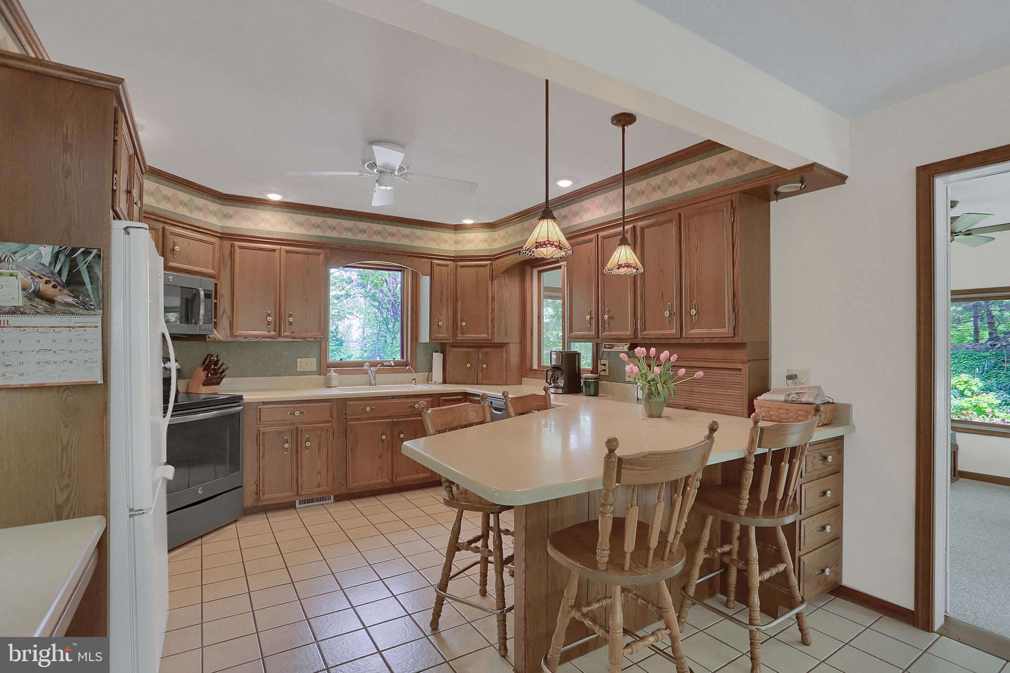 851 Valley Road Lancaster, PA 17601 - Photo 9 of 54 Gallery Image 9