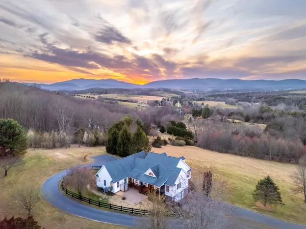 $748,900 | 173 Eastwood Drive, Staunton, VA 24401