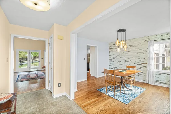 $748,900 | 173 Eastwood Drive, Staunton, VA 24401