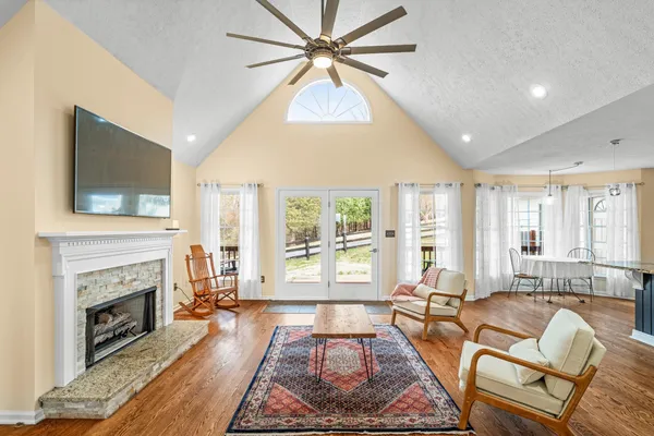 $748,900 | 173 Eastwood Drive, Staunton, VA 24401