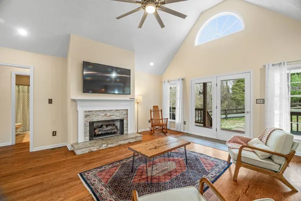 $748,900 | 173 Eastwood Drive, Staunton, VA 24401