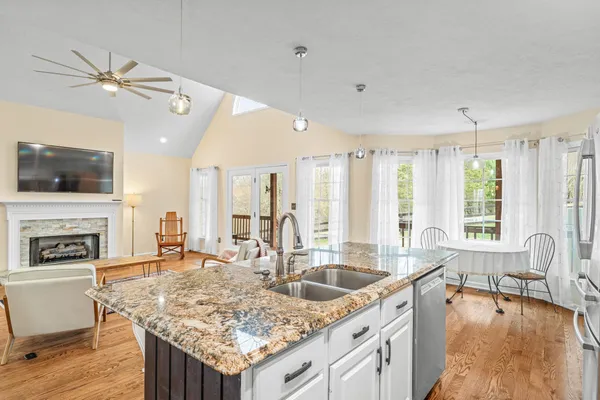 $748,900 | 173 Eastwood Drive, Staunton, VA 24401