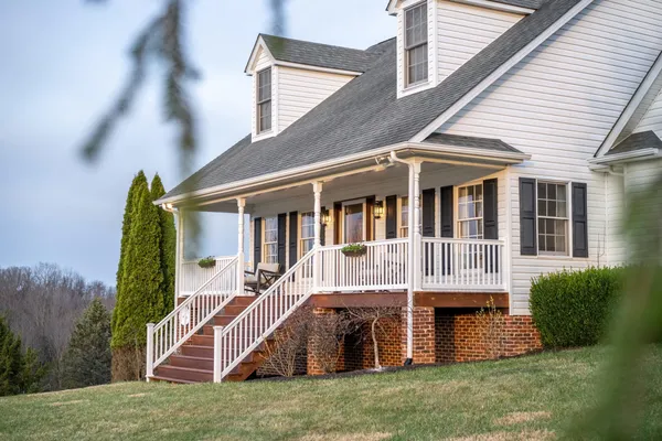 $748,900 | 173 Eastwood Drive, Staunton, VA 24401