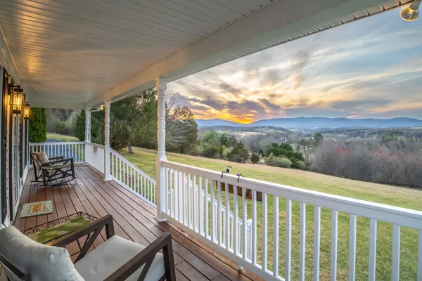 $748,900 | 173 Eastwood Drive, Staunton, VA 24401